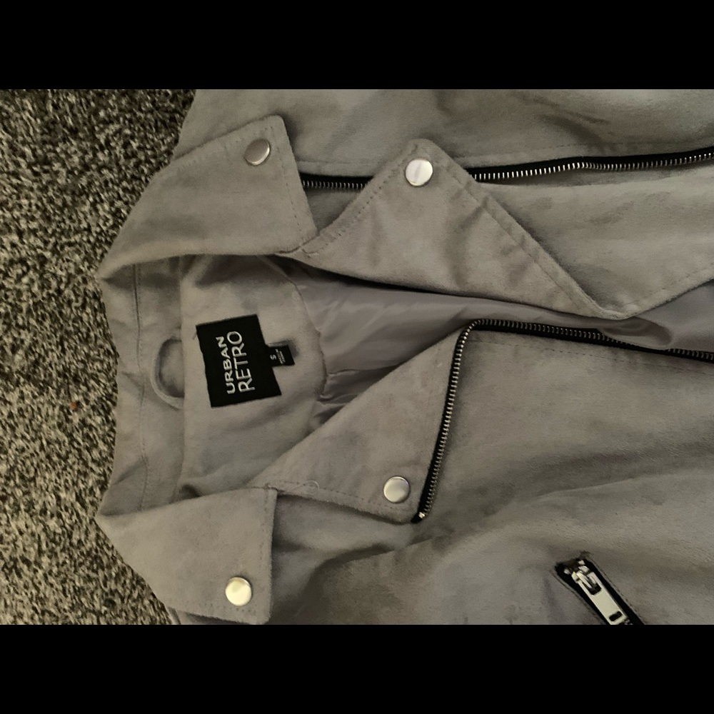 New without tags urban retro crop jacket gray size small